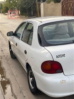 هیوندای ئەکسنت